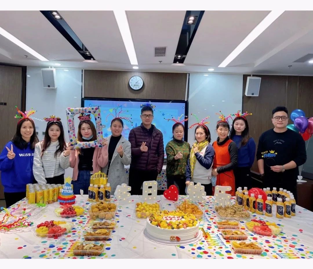 &ldquo;感恩遇見，未來可期&rdquo;員工生日會(huì)